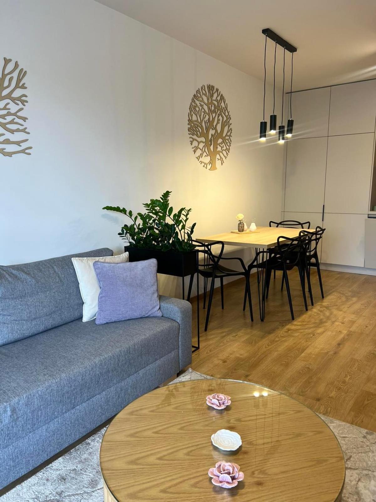M&M2 Apartment Near Center With Free Parking - Ac Kosice Exterior photo